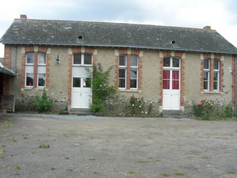Gite -Belle Maison Dans Une Ancienne Ecole-Tarif Reduit Hors We ! Chanzeaux Екстер'єр фото